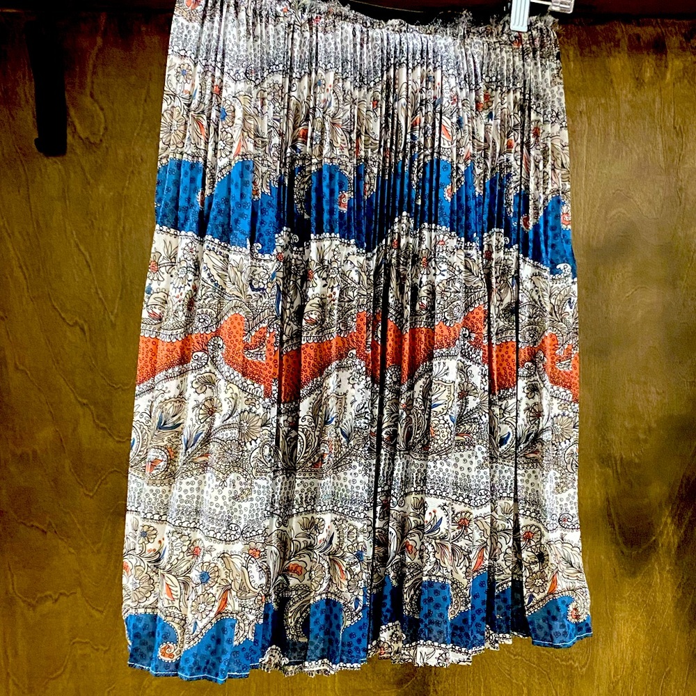 BCBG Midi Pleated Skirt Size 0
